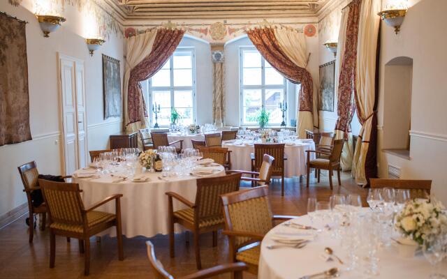 The Bonerowski Palace Boutique Hotel