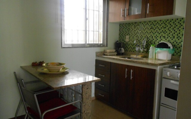 Gohouse - Ferreira 76