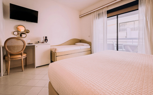 Hotel President