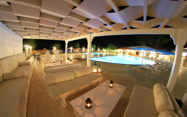 Palm Bay Beach Hotel