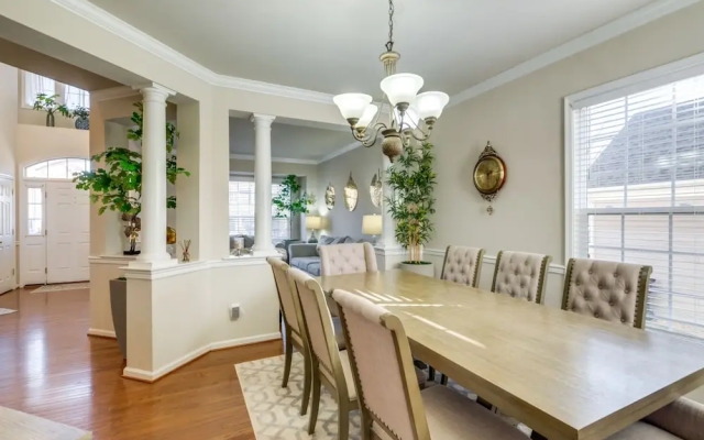 Spacious Woodbridge Home Near Leesylvania Park!