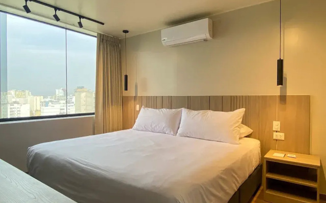w Modern 2BR w AC in Miraflores