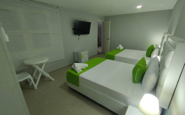 Hotel BM-17 Cerca Al Mar