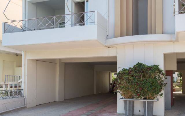 Nautilus Charm Apartment