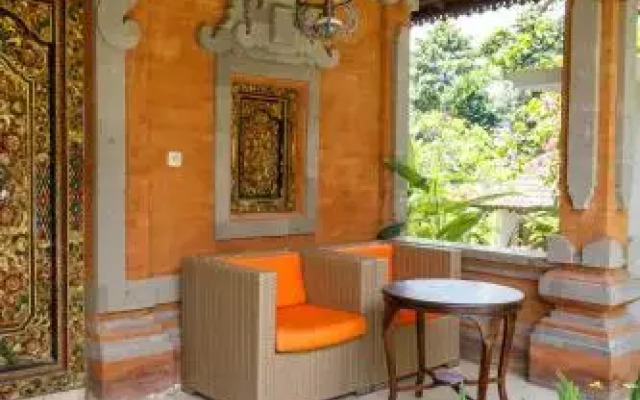 White House Central Ubud