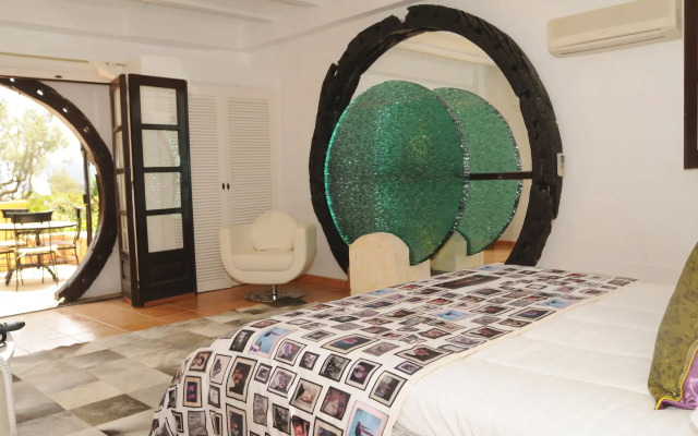 Pikes Ibiza - Adults Only