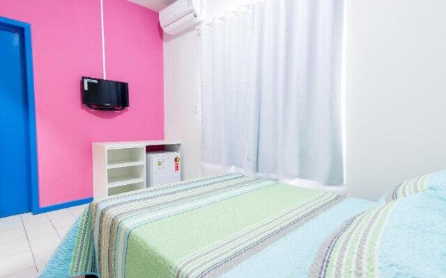 Cabanas Hostel & Suites