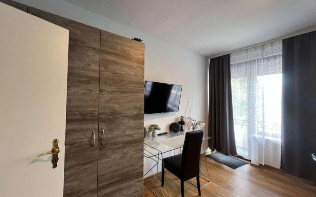 Riverside Retreat in Koblenz
