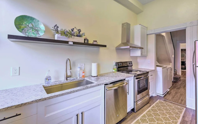 Cincinnati Retreat w/ Patio & Grill!