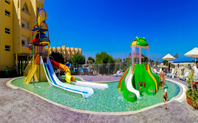 Skanes Serail and Aquapark