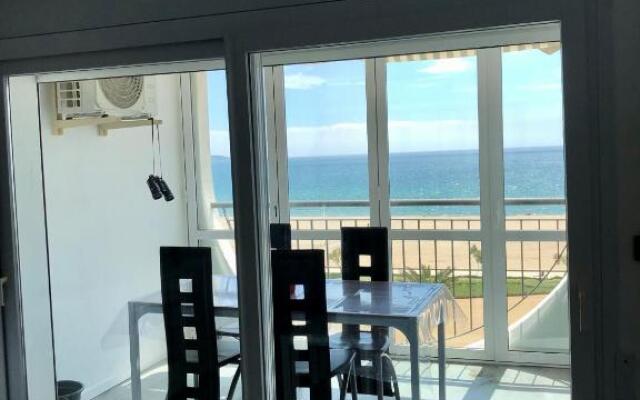 Bahia1-7-96 apt 1ere ligne mer