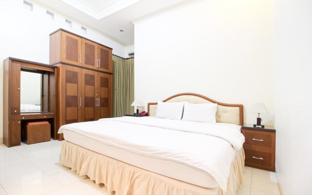 Guest House Giri Arta By RedDoorz