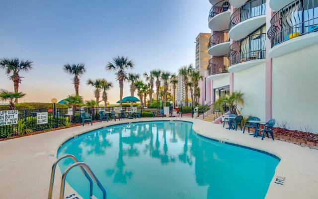 Private 3BR's at Palms by Hosteeva