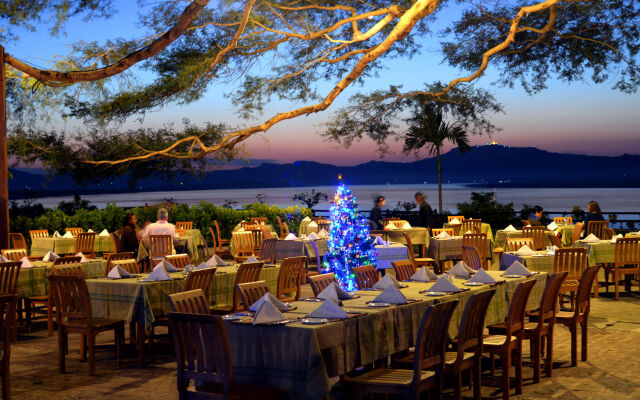 Bagan Thande Hotel, Old Bagan