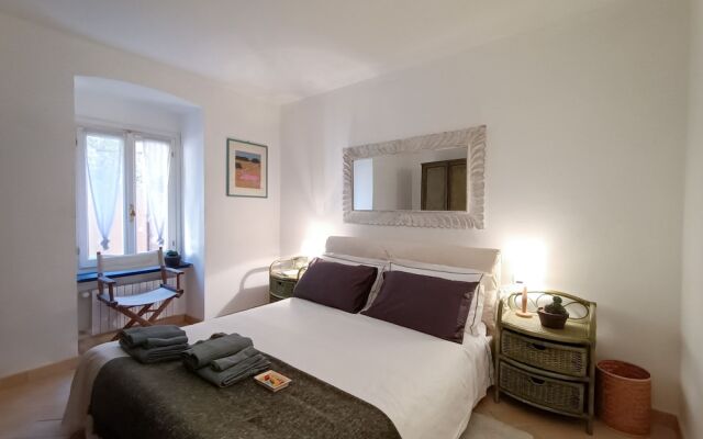 JOIVY Villa Milva W/ Car Park Beside The Beach