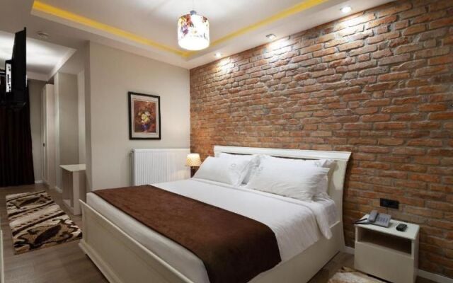 Casta Diva Hotel