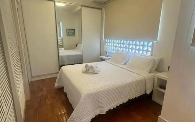 Apartamento Copanema Deluxe HIR 30