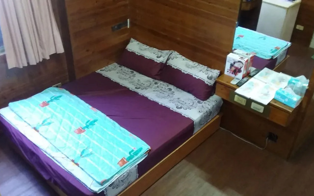 Chung Hua213 Daily Rental