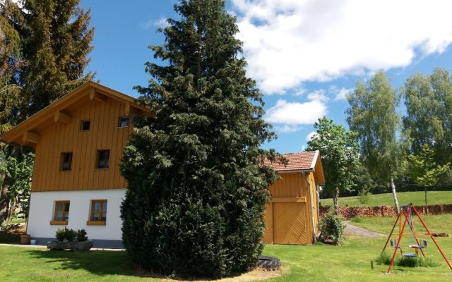 Lovely Holiday Home in Viechtach near Forest