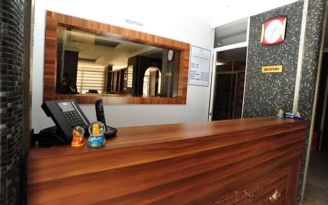 Semt Luna Beach Hotel