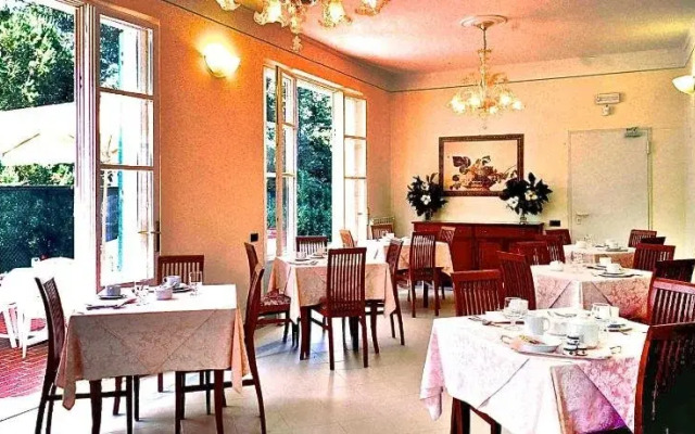 Hotel Villa Fiorisella