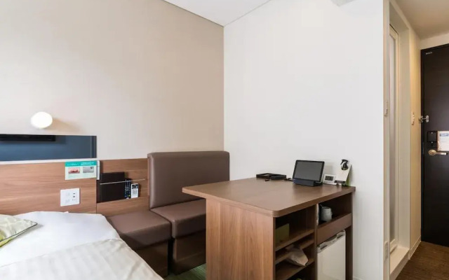 Super Hotel Premier Hakata Station