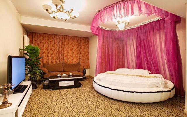 Shiyu Round-bed Theme Service Apartment