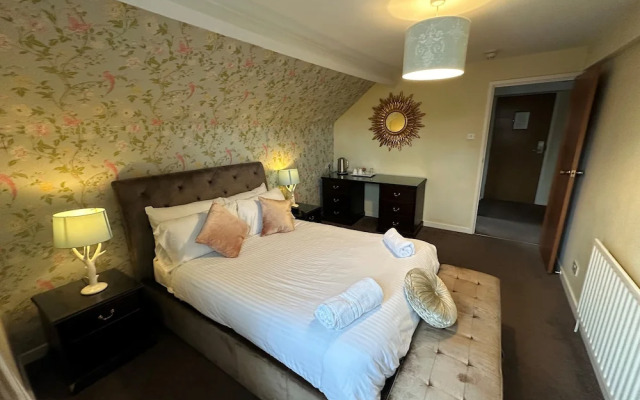 Pine Lodge Hotel & Restaurant Mansfield