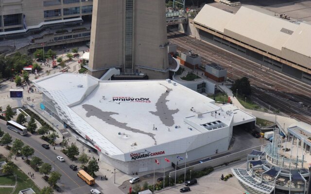 Aaira Suites CN Tower View