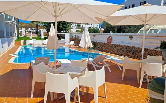 Hostal Restaurant s'Algaret