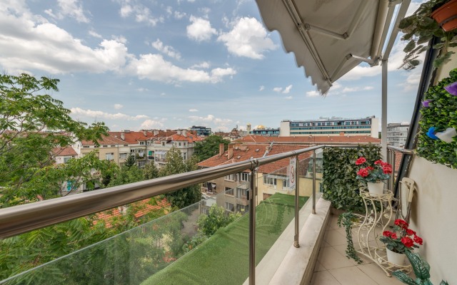 Luxury and Sunny Studio With a View in TOP Centre