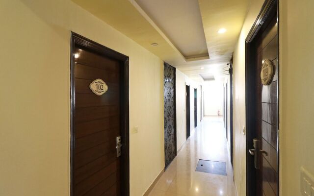 OYO 1617 Palm Retreat
