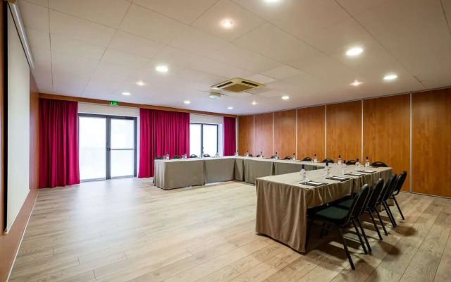 Le M & Spa Bordeaux Aéroport by Hôtels & Préférence