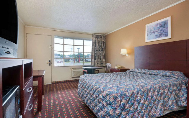 Knights Inn Fayetteville