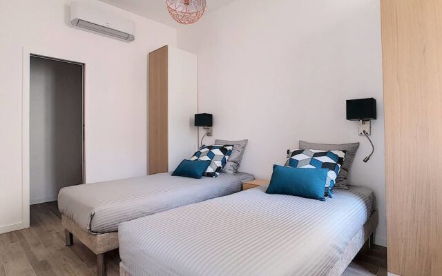 Superb Apart 6 People in the Heart of Cannes T32