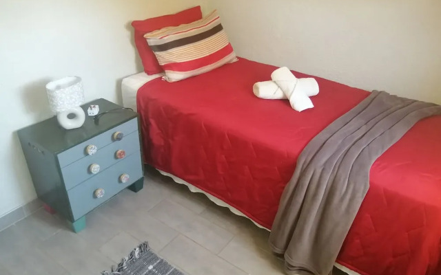 Ann's Lodge & Camping