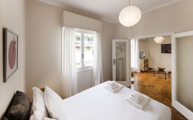 Comfy Apt In City Center