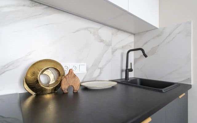 Full House (Фулл Хаус) на улице 1-я Магистральная 25