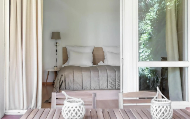 VIU Secret Garden Apartment