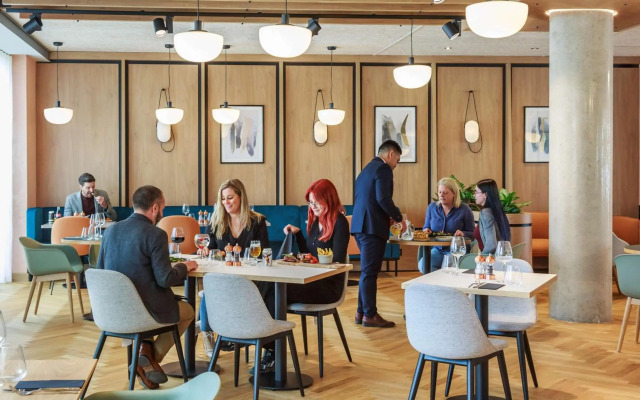 Novotel Cambridge North