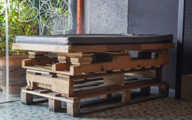 Parkland Express Hotel