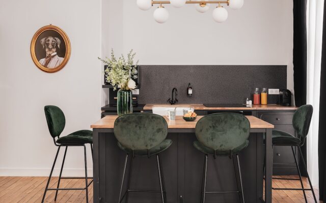 Appartements Crébillon - Maisons du Monde Hôtel & Suites