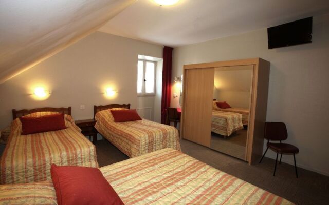 Au Primerose Hotel