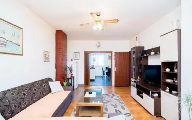 Apartment Lena