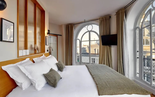 Tinah Paris - Reaumur Montorgueil