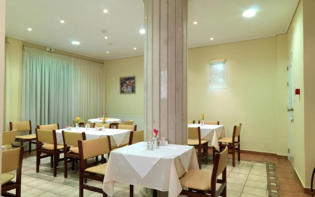 Alex Hotel