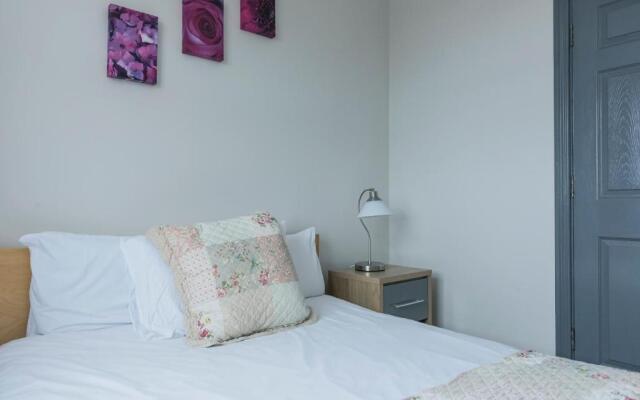 Marine Court Sea View