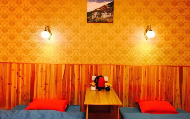 Daocheng Yading Baimaoniu Hotel