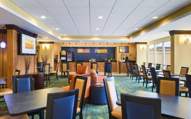 Fairfield Inn By Marriott Evansville East