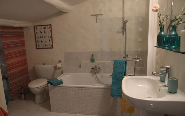 Le Mas des Roses B&B